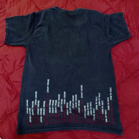 COPY - Taylor Swift Urban Outfitters Oversized Red (Taylor’s Version) T-Shirt - Picture 9 of 9